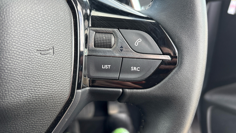 Peugeot 208 1.2 PureTech 100 Allure Premium 5dr EAT8 Petrol Hatchback